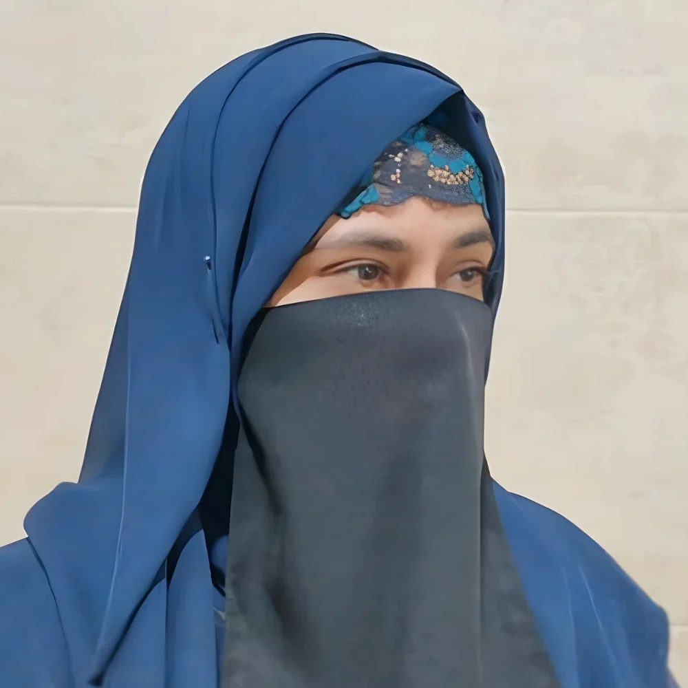 Graphic Designing teacher Fatima Gul